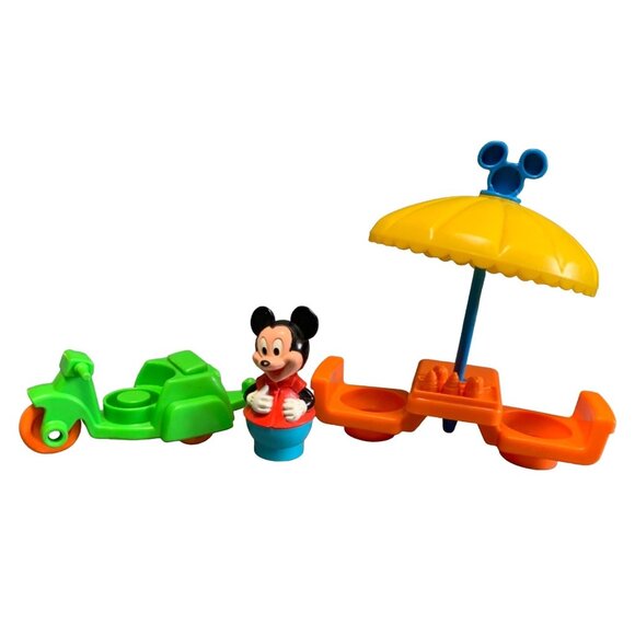 Disney Mickeytown Ice Cream Cart Mickey Mouse Figure & Accessories - Picture 1 of 8